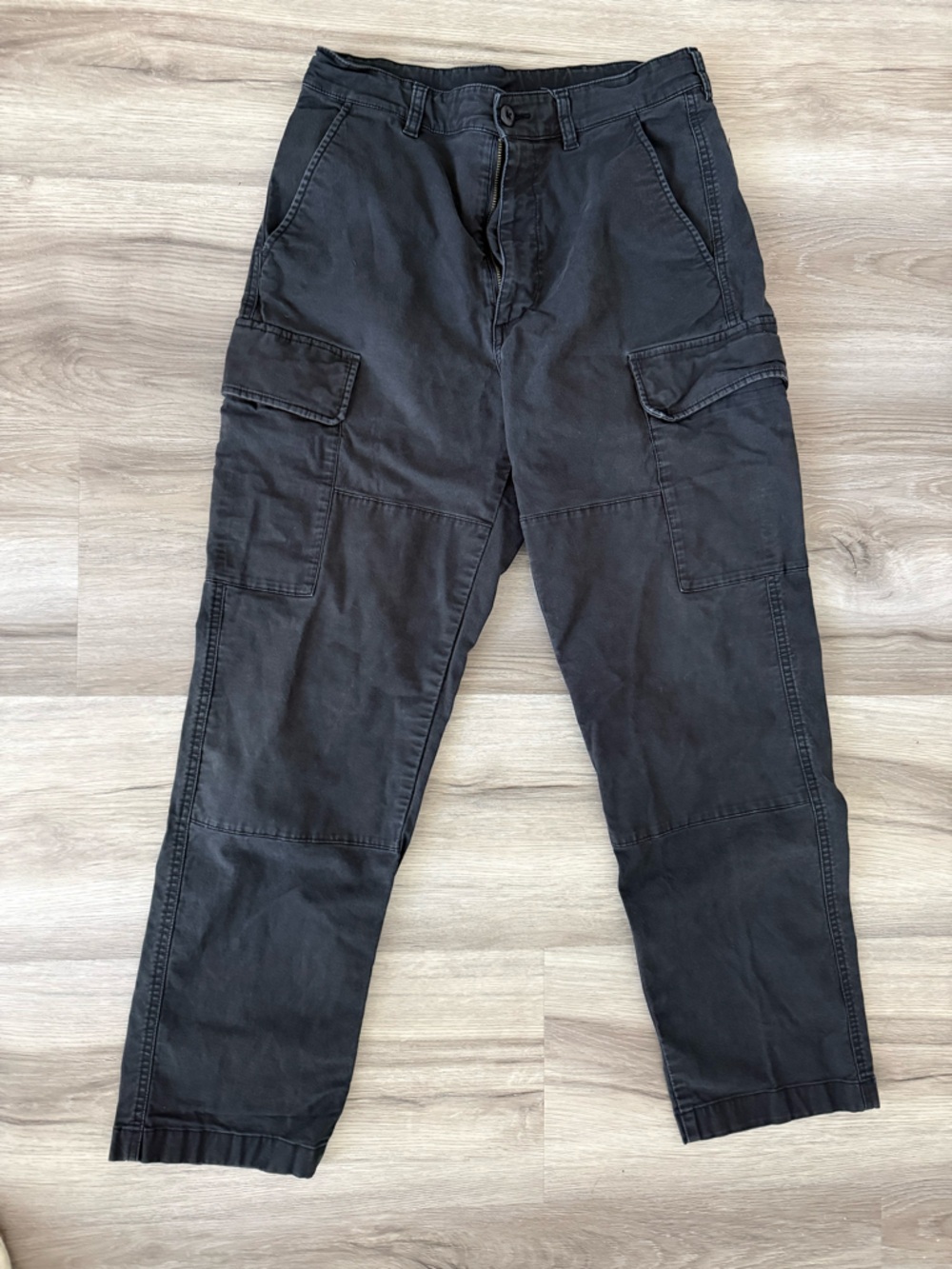 Uniqlo Men's Black Utility Cargo Pants